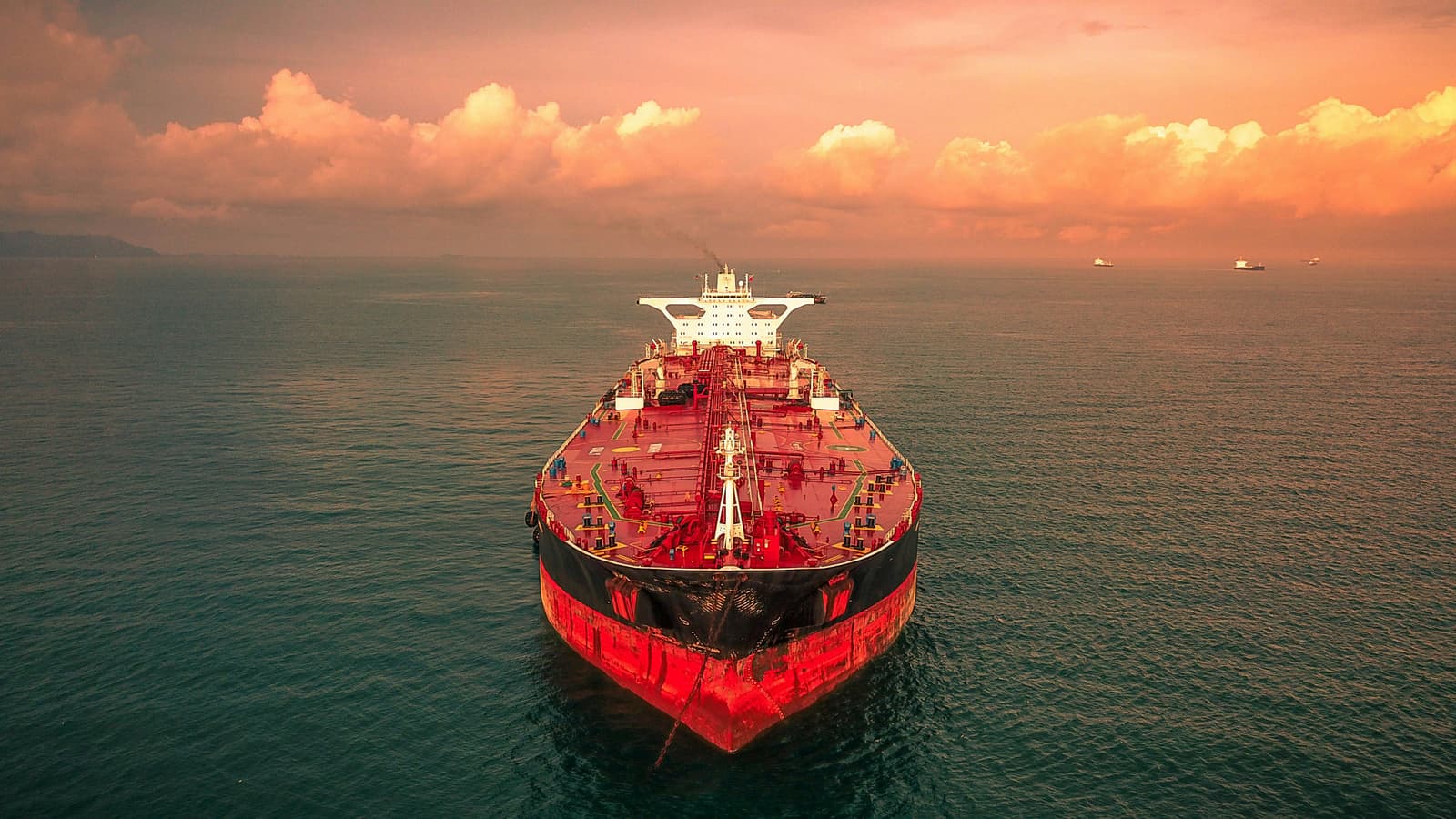 Ocean Tradelinks marine fuel and bunkering operations — vessel at sea